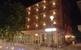 Hotel Serafini
